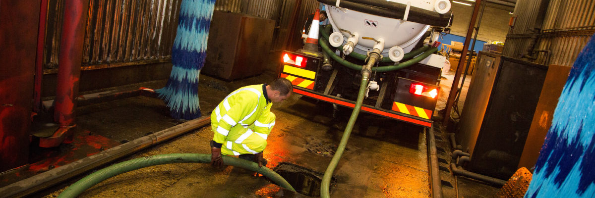 Interceptor pump station cleaning